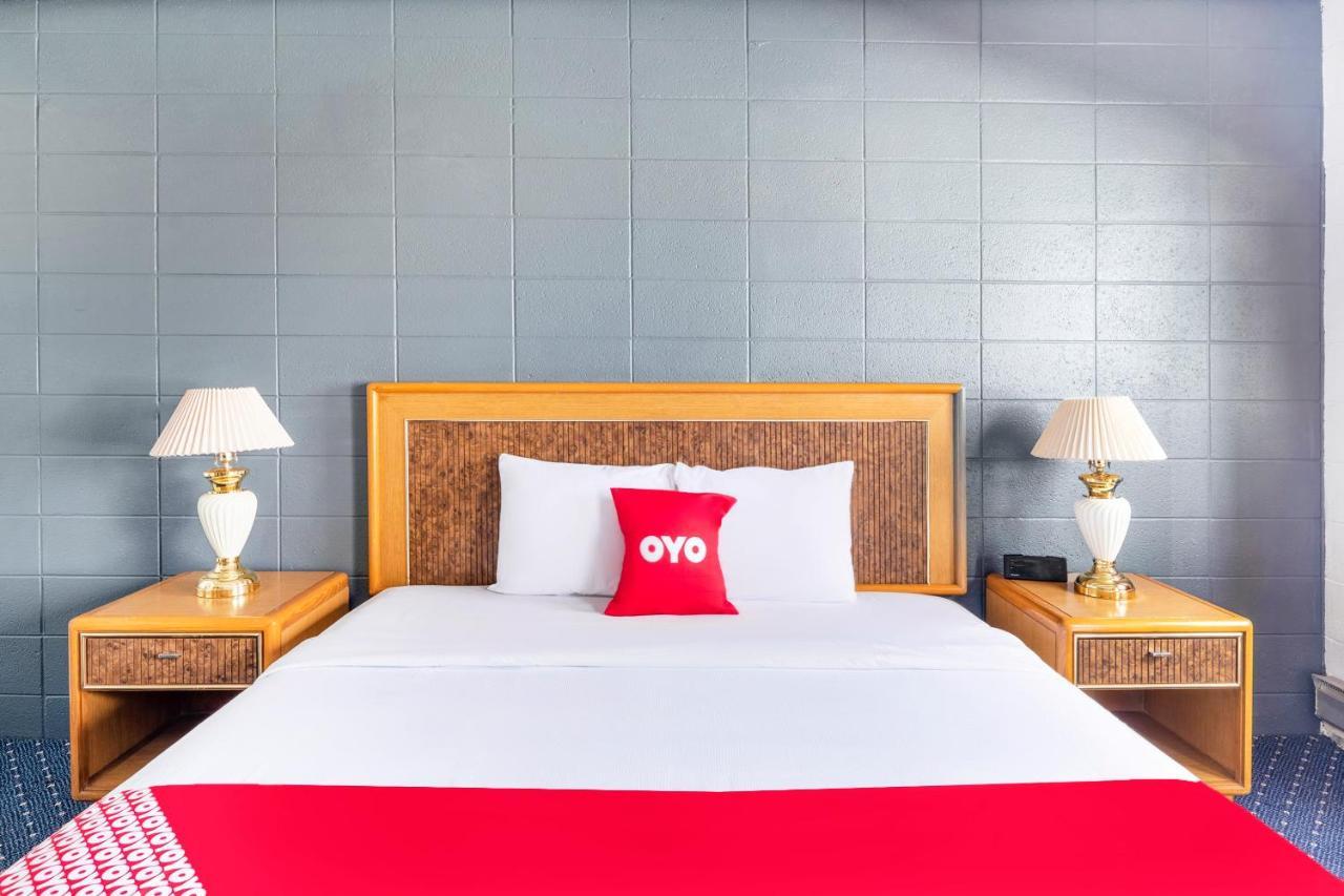 Oyo Hotel Hanksville, Ut Экстерьер фото