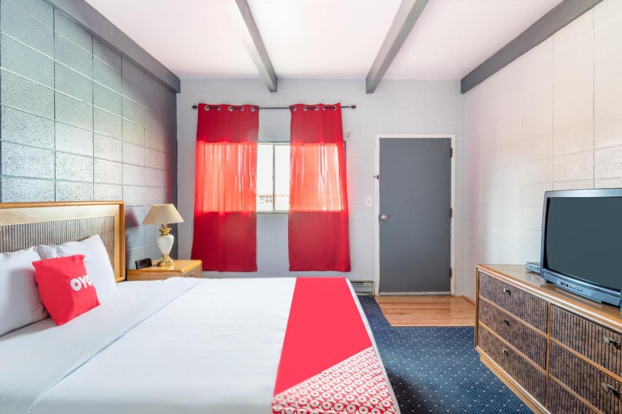 Oyo Hotel Hanksville, Ut Экстерьер фото