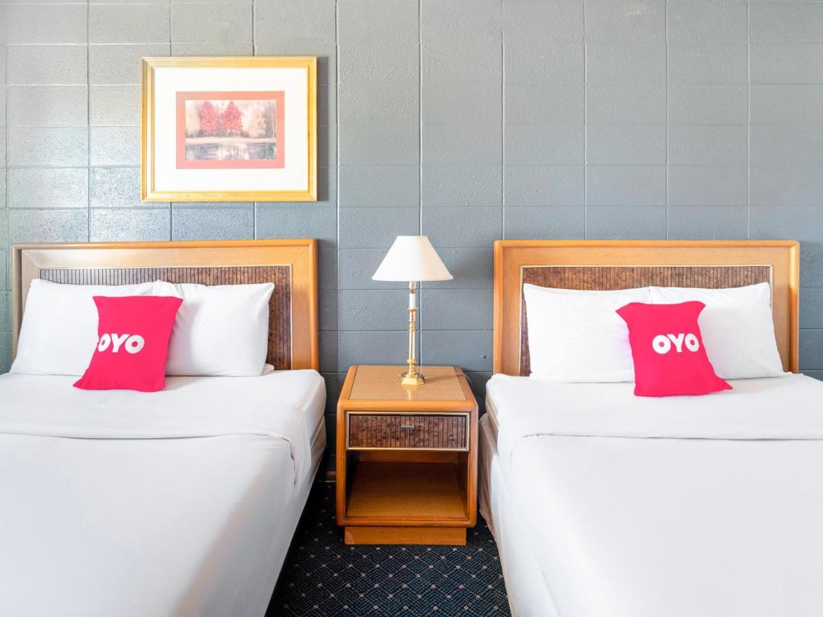 Oyo Hotel Hanksville, Ut Экстерьер фото