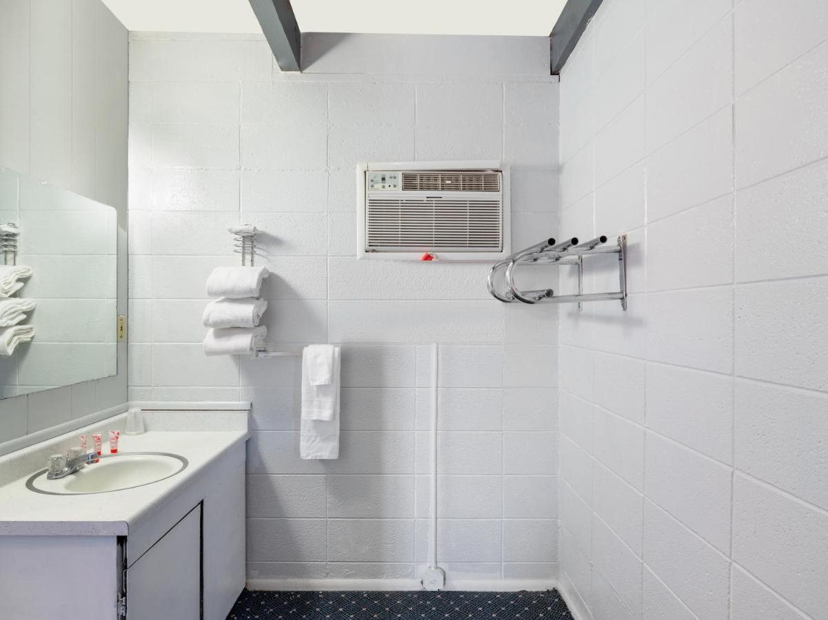 Oyo Hotel Hanksville, Ut Экстерьер фото